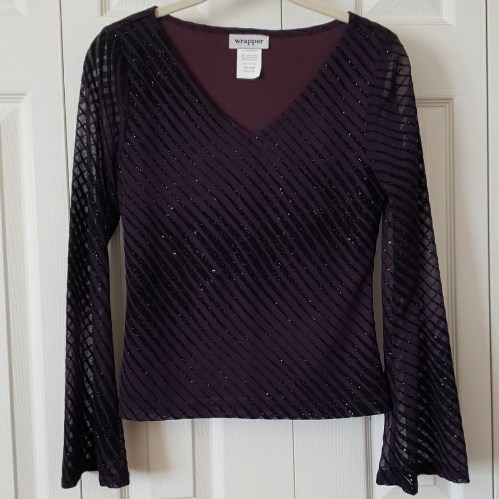 Cute Purple Top w/ velvet detail & silver sparkle